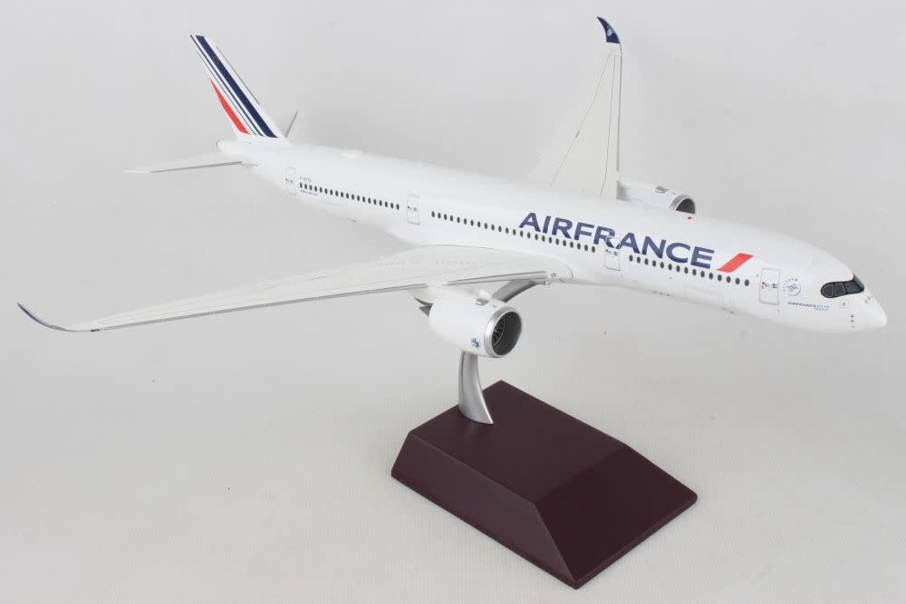 在庫処分大特価!!】 Gemini200 AIRFRANCE 1/200 エールフランス 航空機