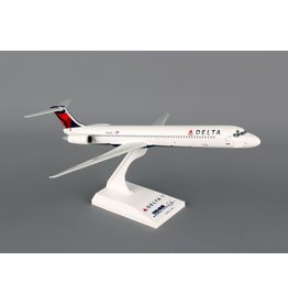 Skymarks Delta MD-80 1/150