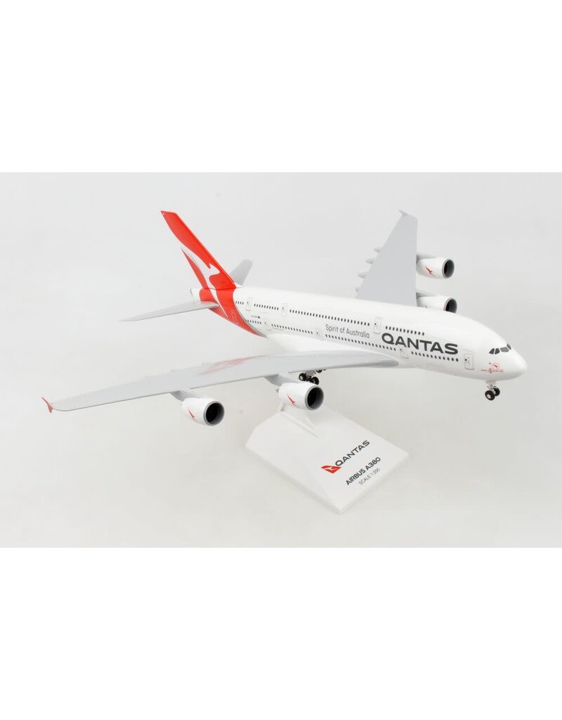 Skymarks Qantas A380 1/200 W/Gear New Livery