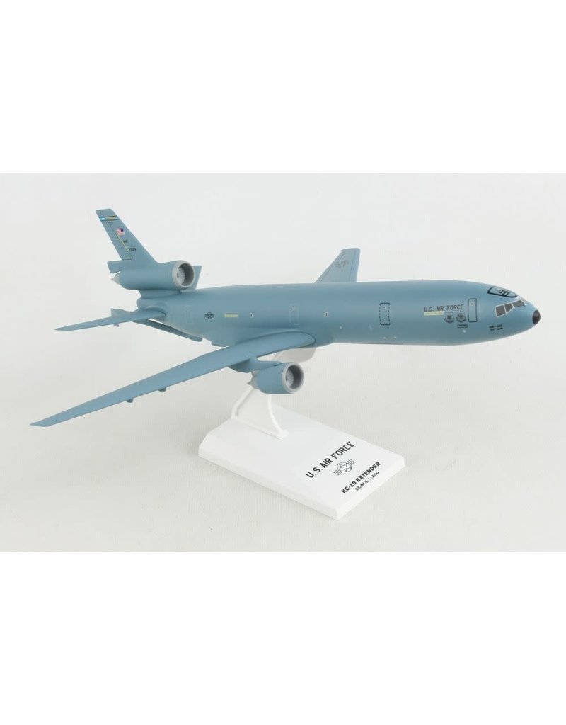 Skymarks KC-10 USAF Mcguire Afb 1/200 New Livery