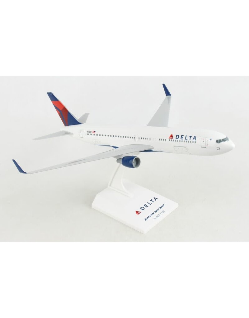 Skymarks Delta 767-300 1/150 2007 Livery