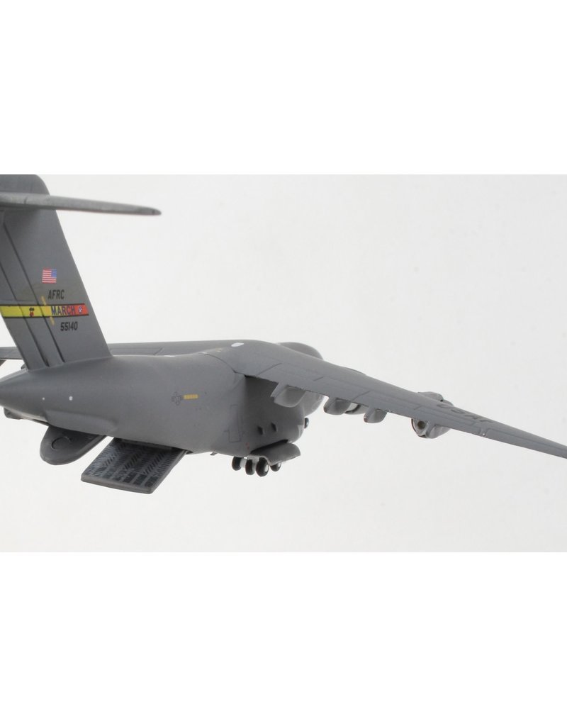 Gemini Jets 1/400 GEMINIMACS USAF C-17A 1/400 MARCH AFB 05-5140