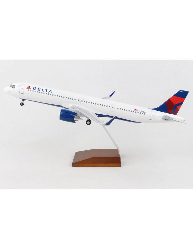 SKYMARKS DELTA A321NEO 1/100 W/WOOD STAND &  GEAR