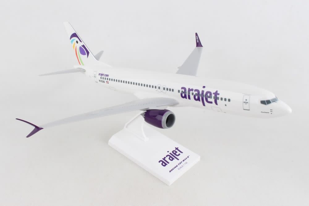 SKYMARKS ARAJET 737MAX8 1/130 - Who's Who in the Zoo