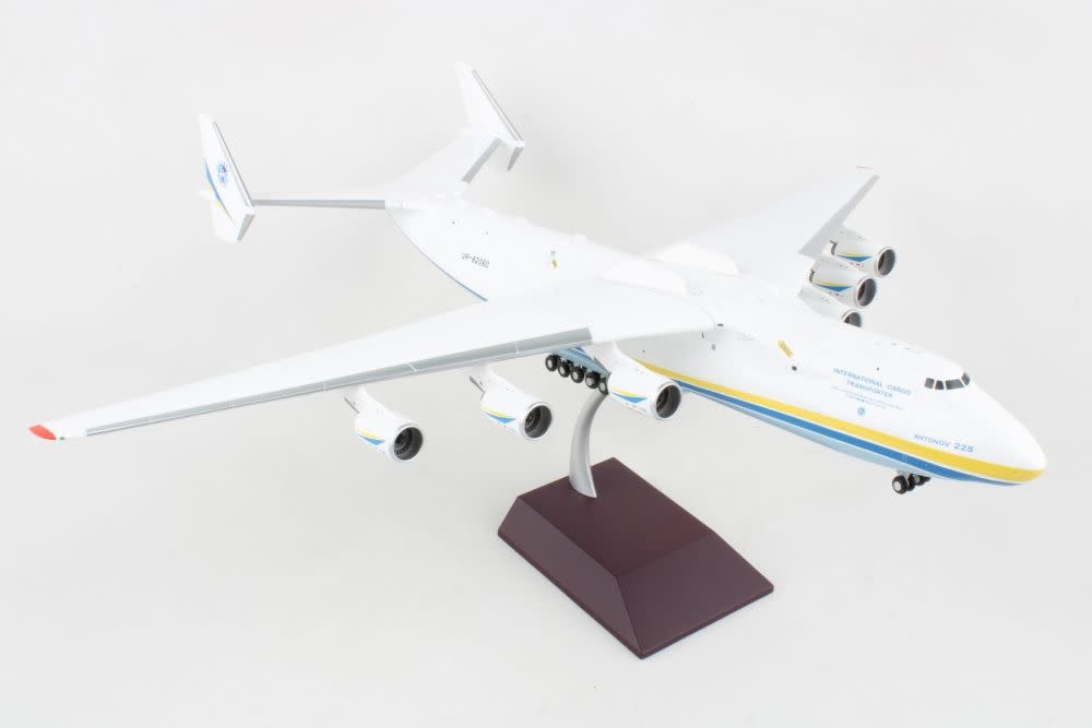 GEMINI200 ANTONOV AN225 1/200 REG#U - Who's Who in the Zoo