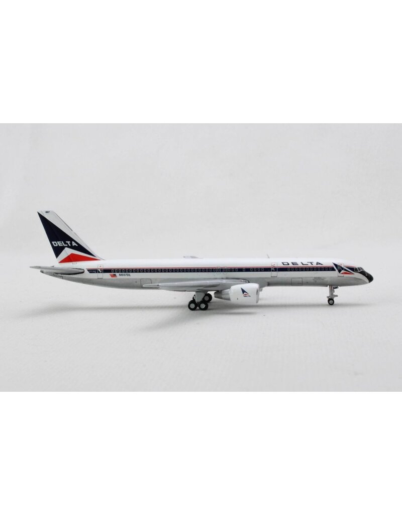 Gemini Jets 1/400 GEMINI DELTA 757-200 1/400 REG#N607DL WIDGET LIVERY