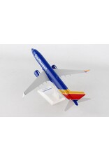 SKYMARKS SOUTHWEST 737-MAX8 1/130 W/WIFI DOME