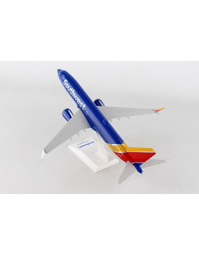 SKYMARKS SOUTHWEST 737-MAX8 1/130 W/WIFI DOME