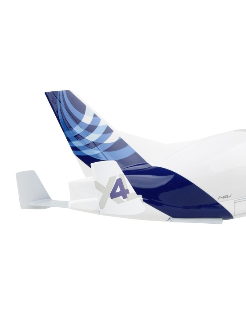 SKYMARKS AIRBUS BELUGA XL 1/200