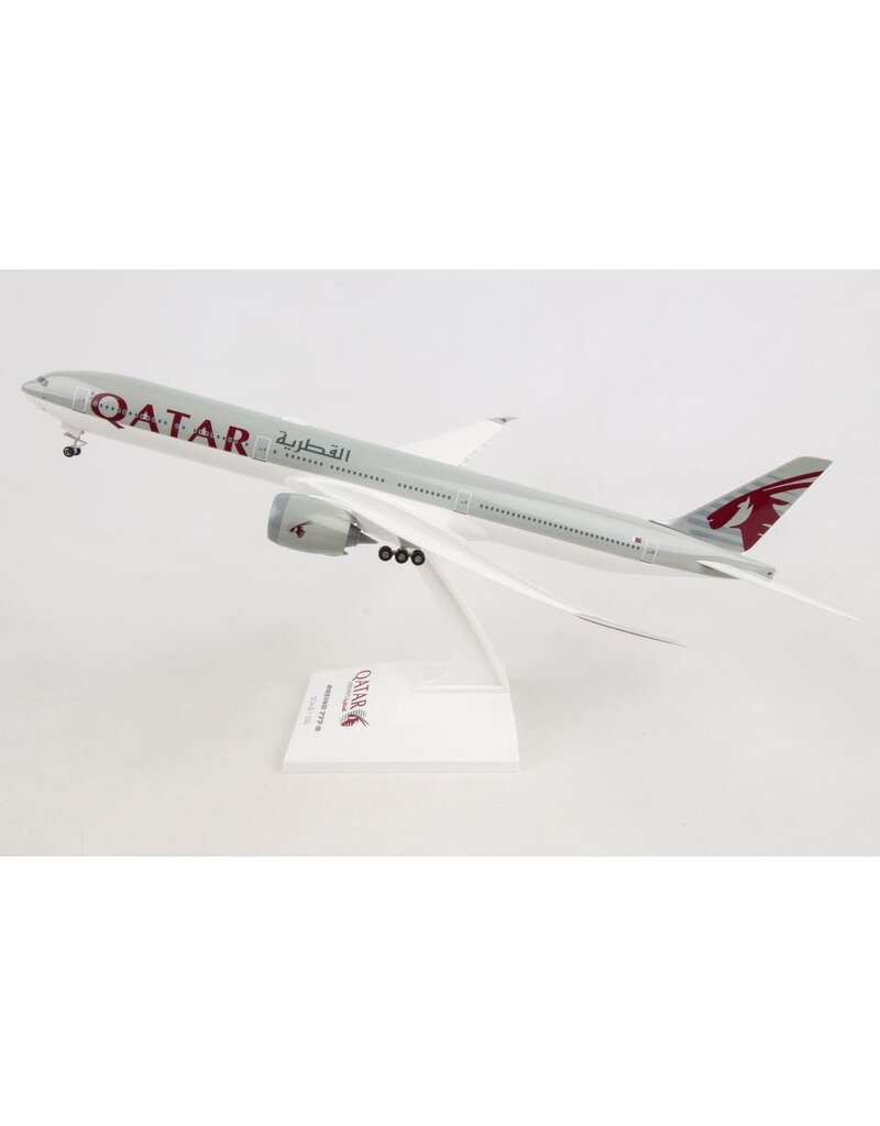 SKYMARKS QATAR 777-9 1/200 W/GEAR & FLEX WINGTIPS