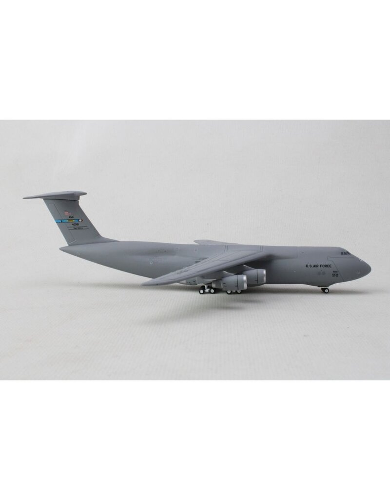 Gemini Jets 1/400 GEMINI USAF C-5M 1/400 84--0061 DOVER AFB