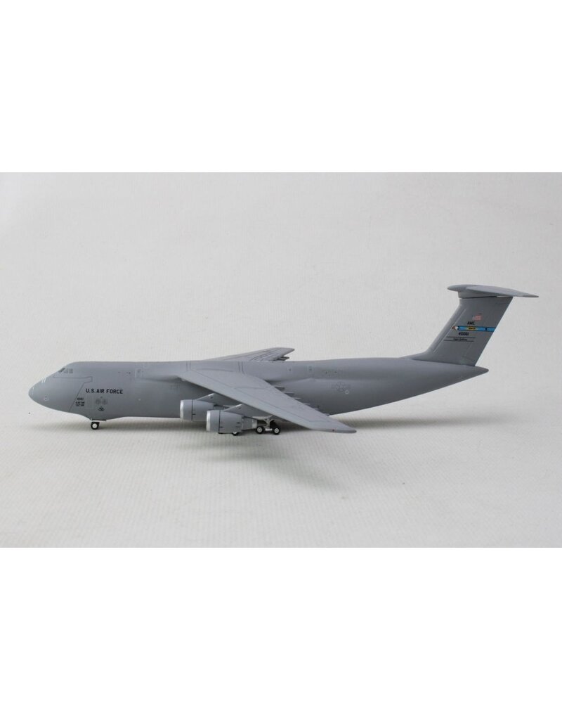 Gemini Jets 1/400 GEMINI USAF C-5M 1/400 84--0061 DOVER AFB