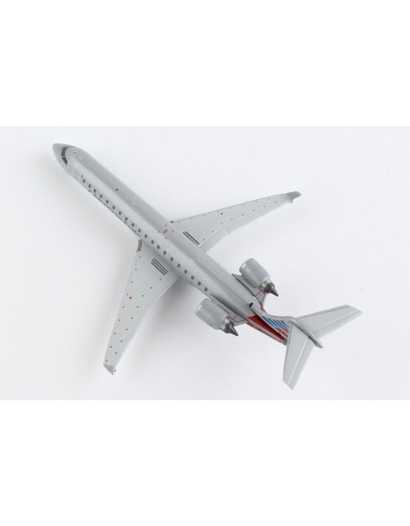 Gemini Jets 1/400 GEMINI AMERICAN EAGLE CRJ700 1/400 REG#N706SK