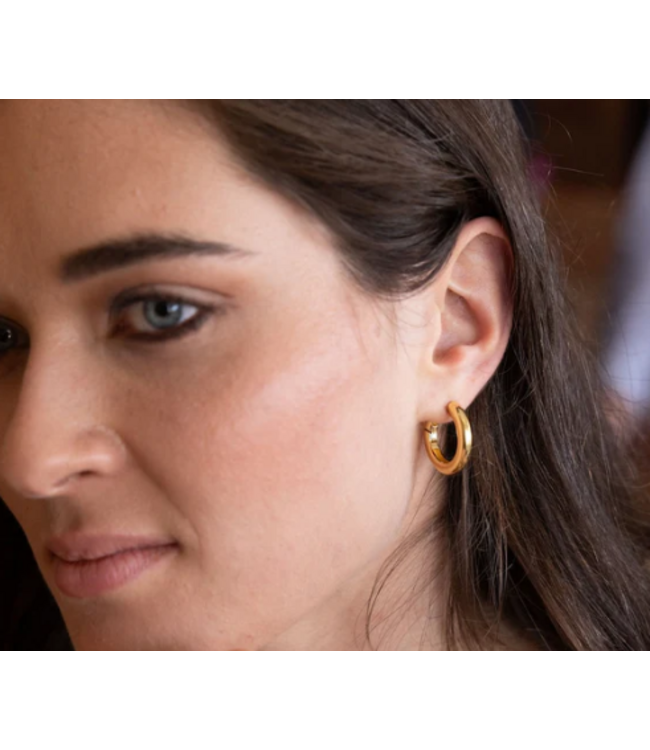 Scout Refined Earring Collection - Medium Stellar Hoop-Gold