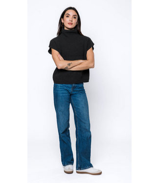 Orb Shawna Sleeveless Funnel Neck