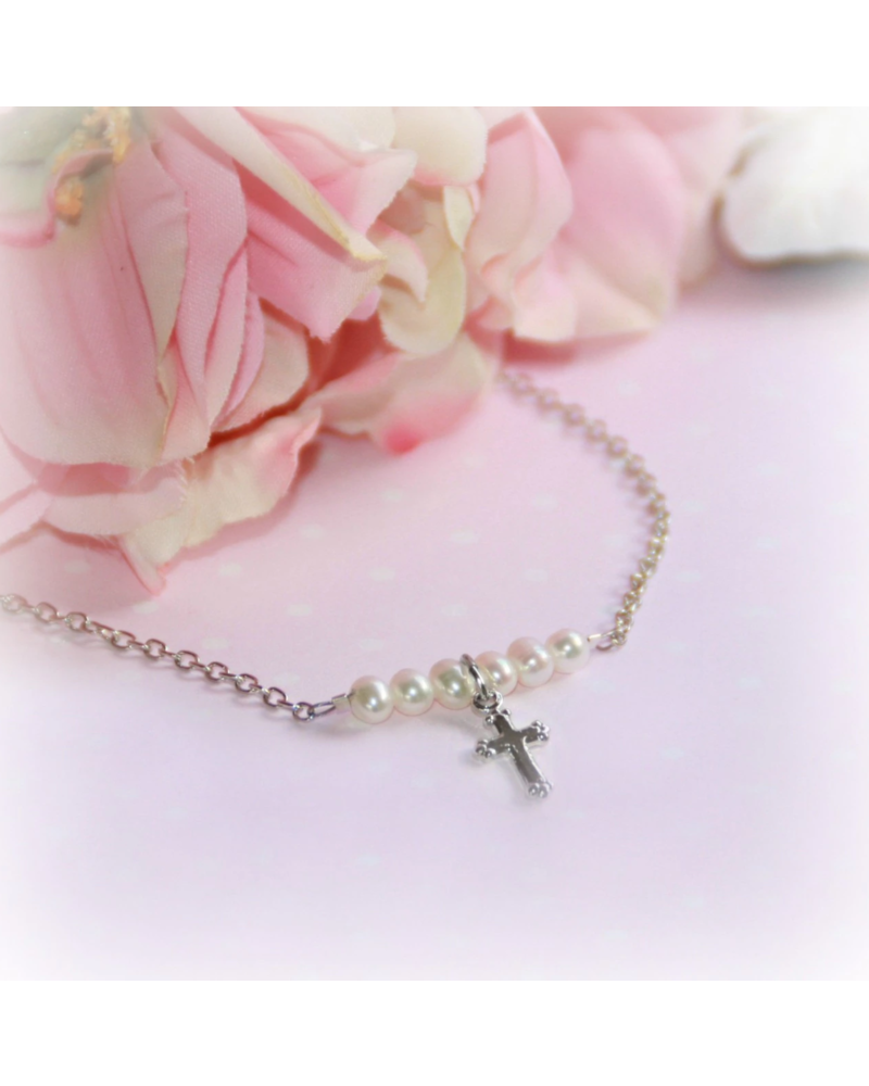 Collectables America Cross Pearl Necklace ~ Rhodium Silver