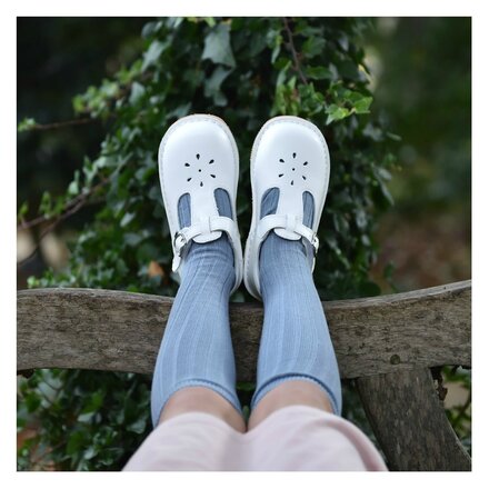 Joy T-Strap MJ {White}