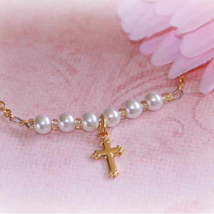 Collectables America Cross w/ Pearl Necklace