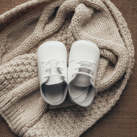 Shoo-Zees George Crib Shoe {White}