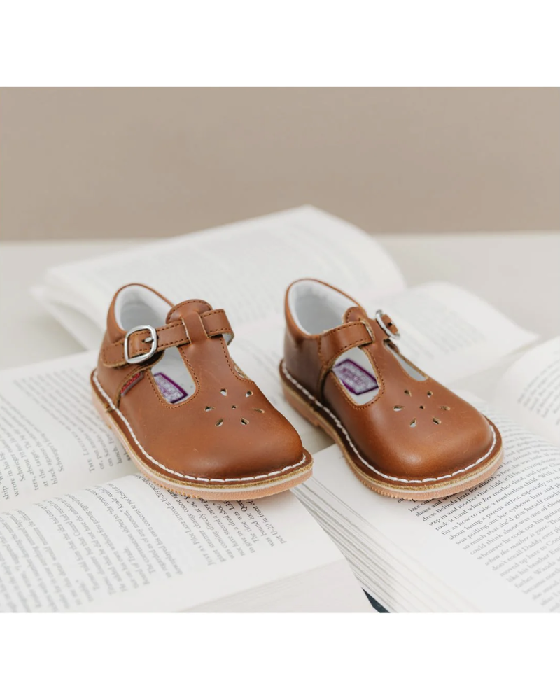 Joy T-Strap MJ {Cognac}