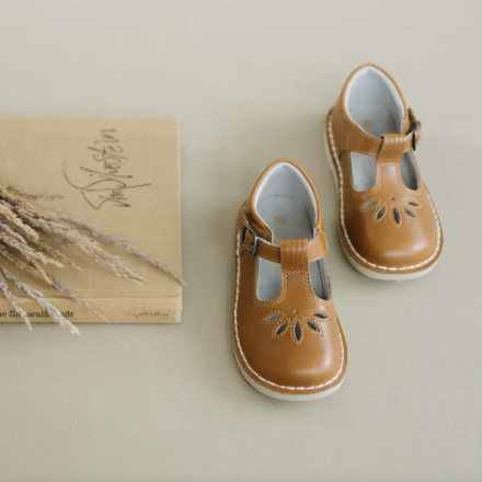 Sienna T-Strap MJ {Camel}