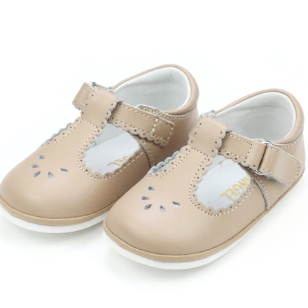 Dottie Scalloped Perforated MJ {Latte}