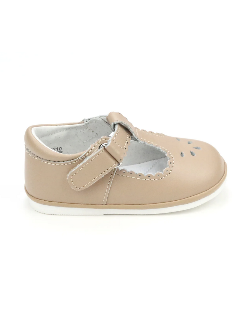 Dottie Scalloped Perforated MJ {Latte}
