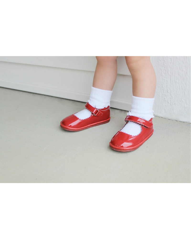 Cara Scalloped MJ {Patent Red}