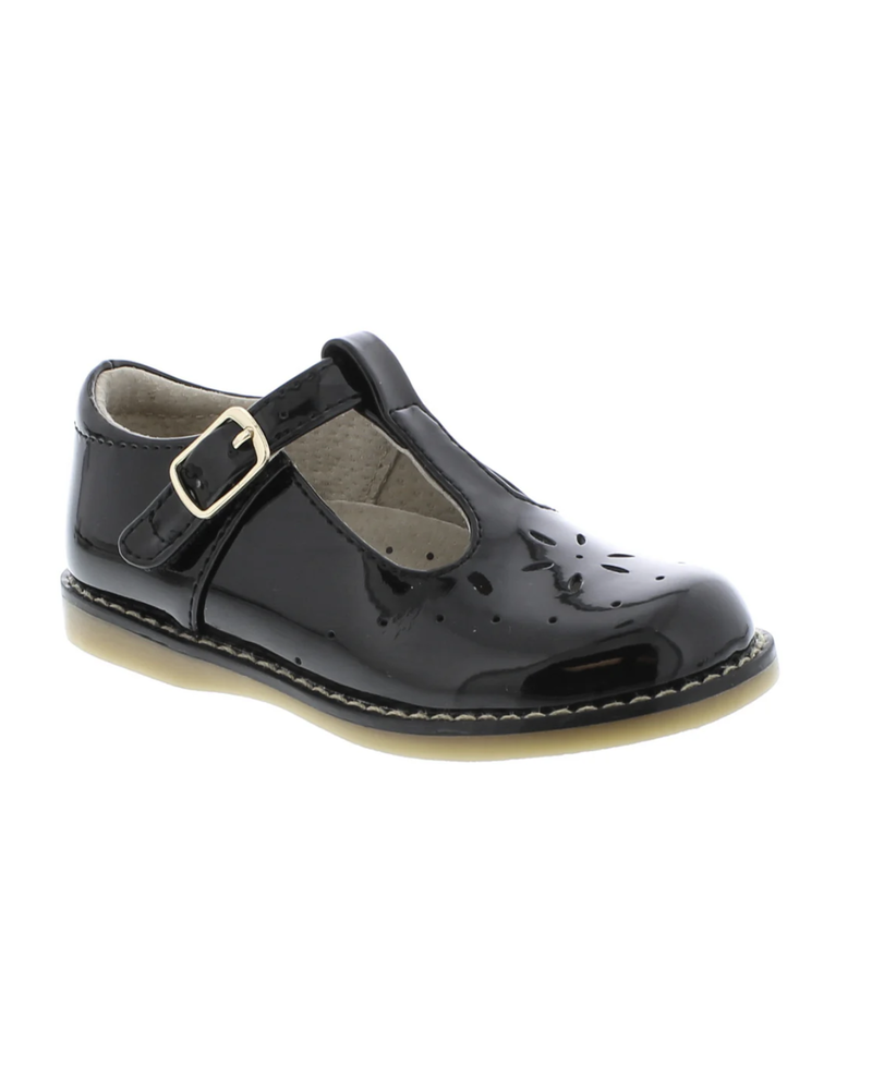 FootMates Sherry {Black Patent}