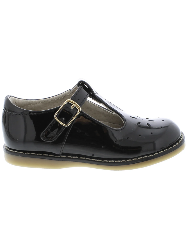 FootMates Sherry {Black Patent}