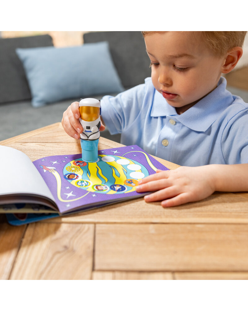 Melissa & Doug Sticker WOW! Activity Pad Set {Astronaut}