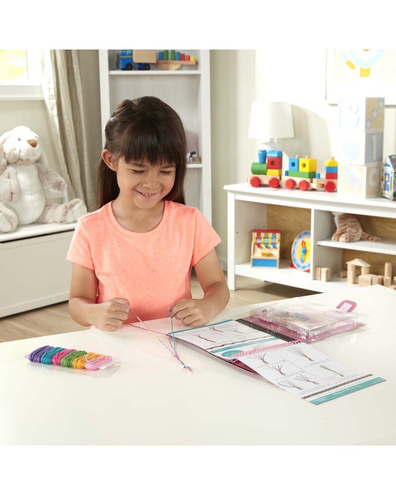 Melissa & Doug On the Go Crafts {Friendship Bracelets}