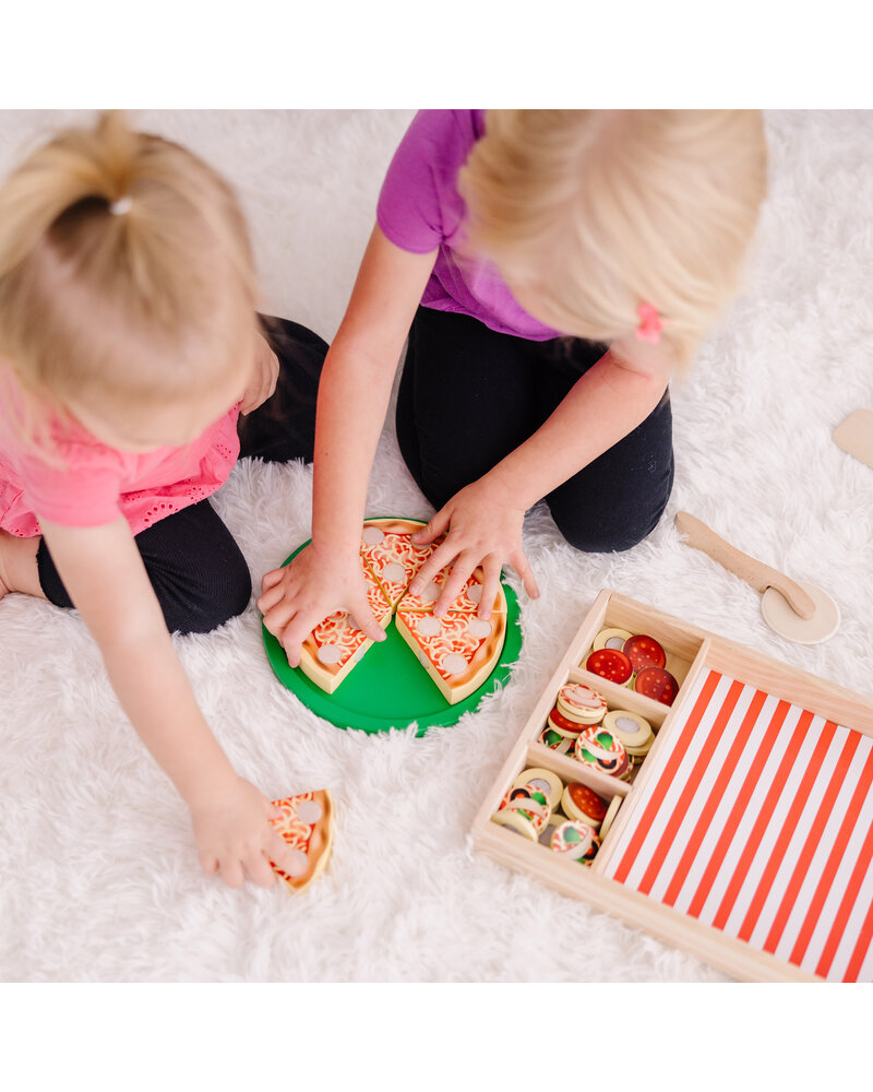 Melissa & Doug Wooden Pizza Party Play Set