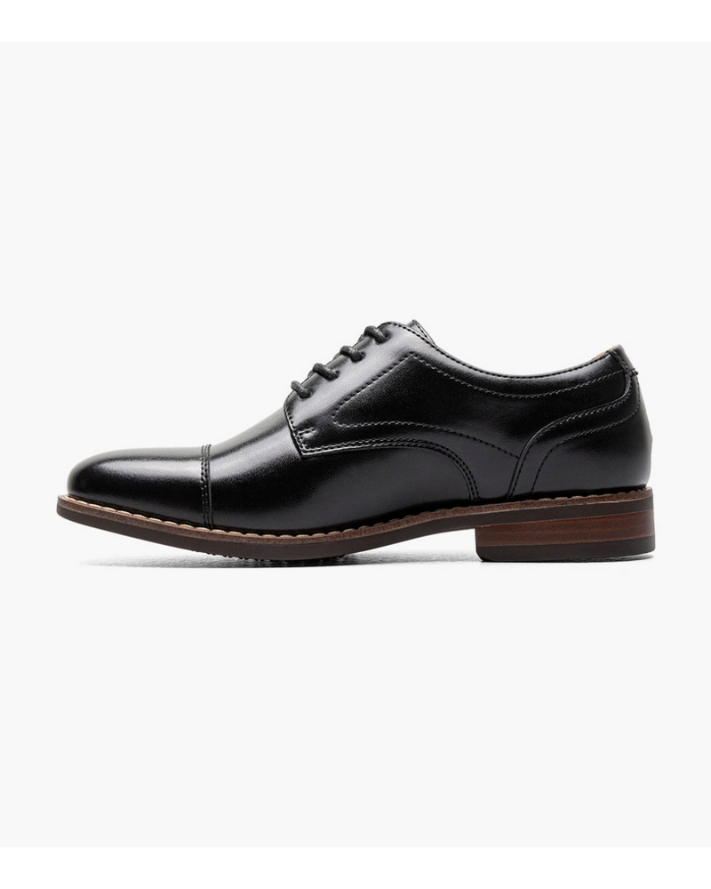 Florsheim Rucci Cap Toe Oxford Jr. {Black 001}