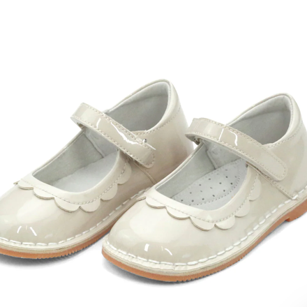 Violette Petal MJ {Patent Cream}