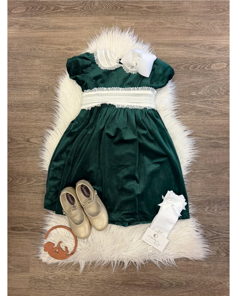 Scarlet Dress w/ Lace Collar {Hunter Green Velvet}