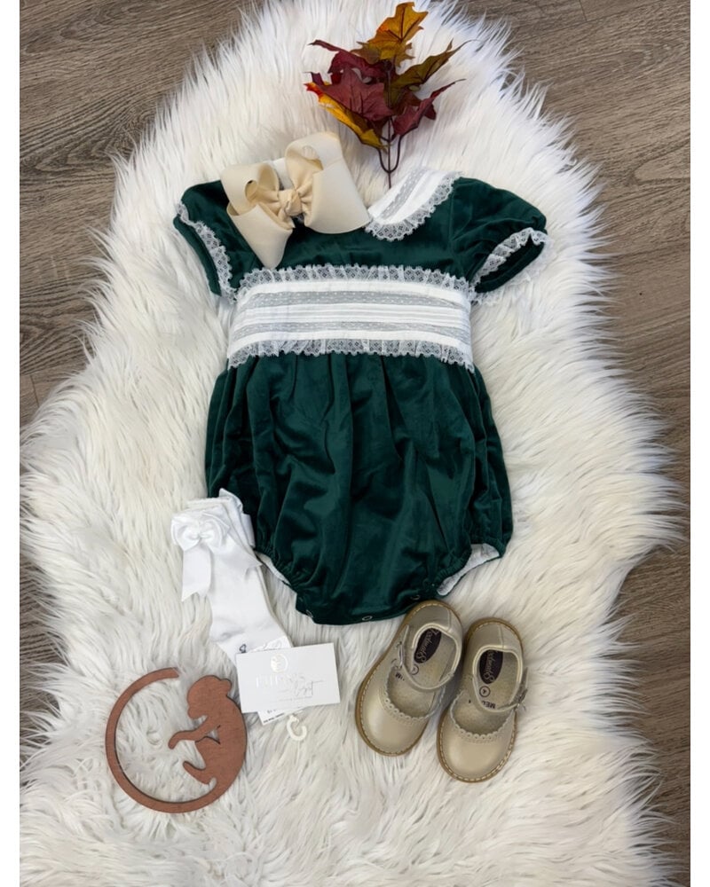 Sky Bubble w/ Lace Collar {Hunter Green Velvet}