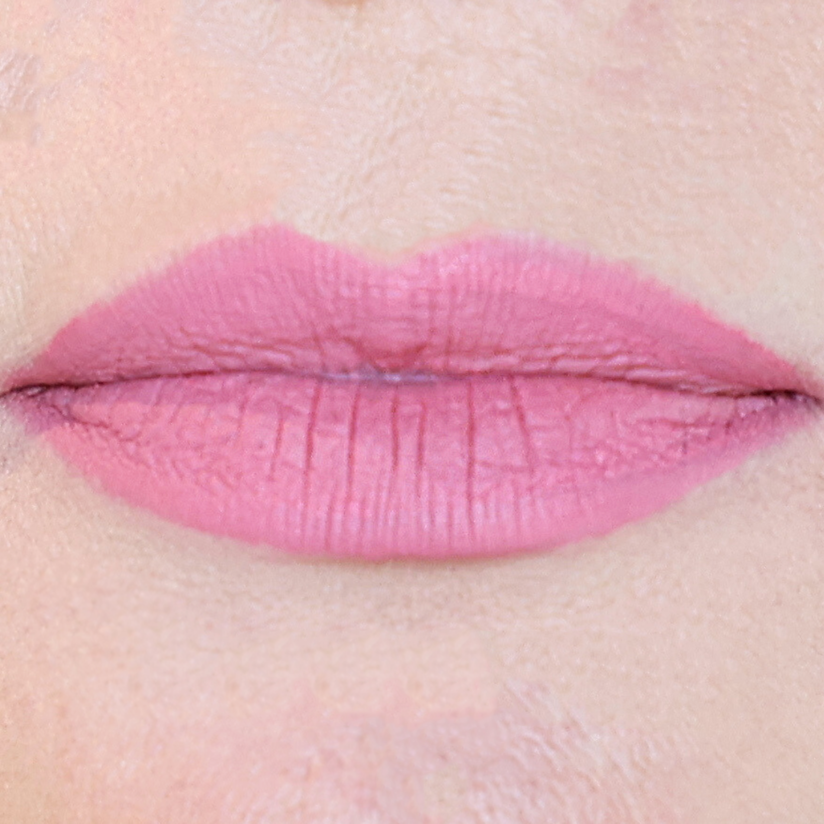 Dusty Rose - Velvety Kiss Matte Liquid Lipstick