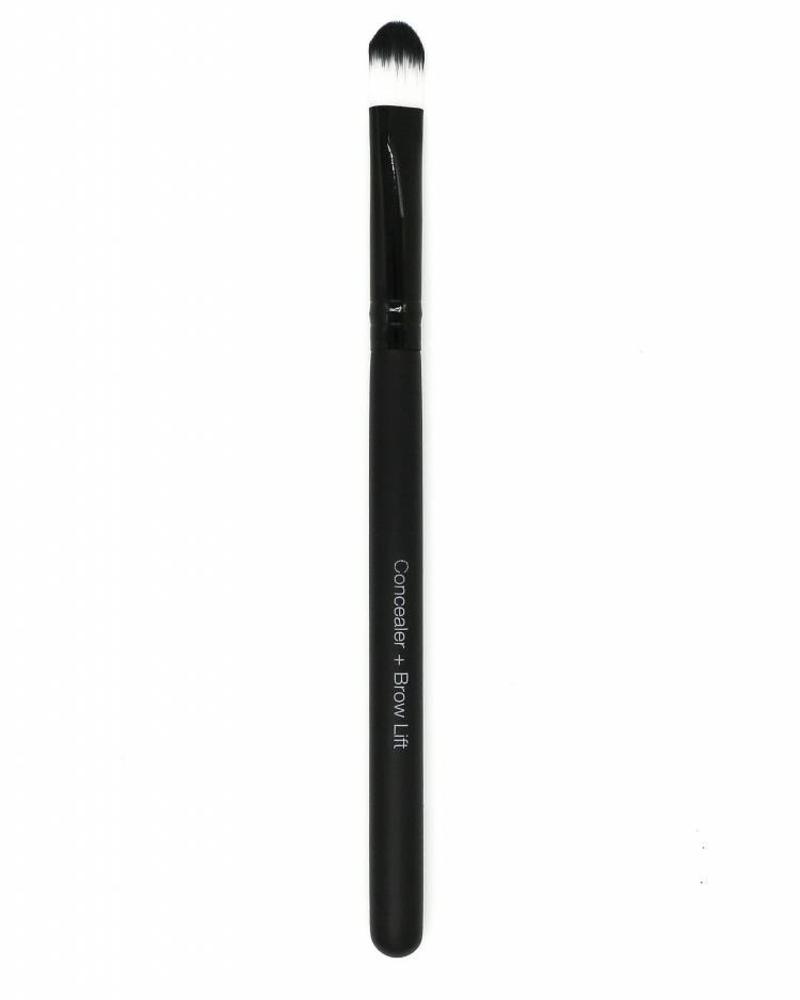 concealer brush for brows