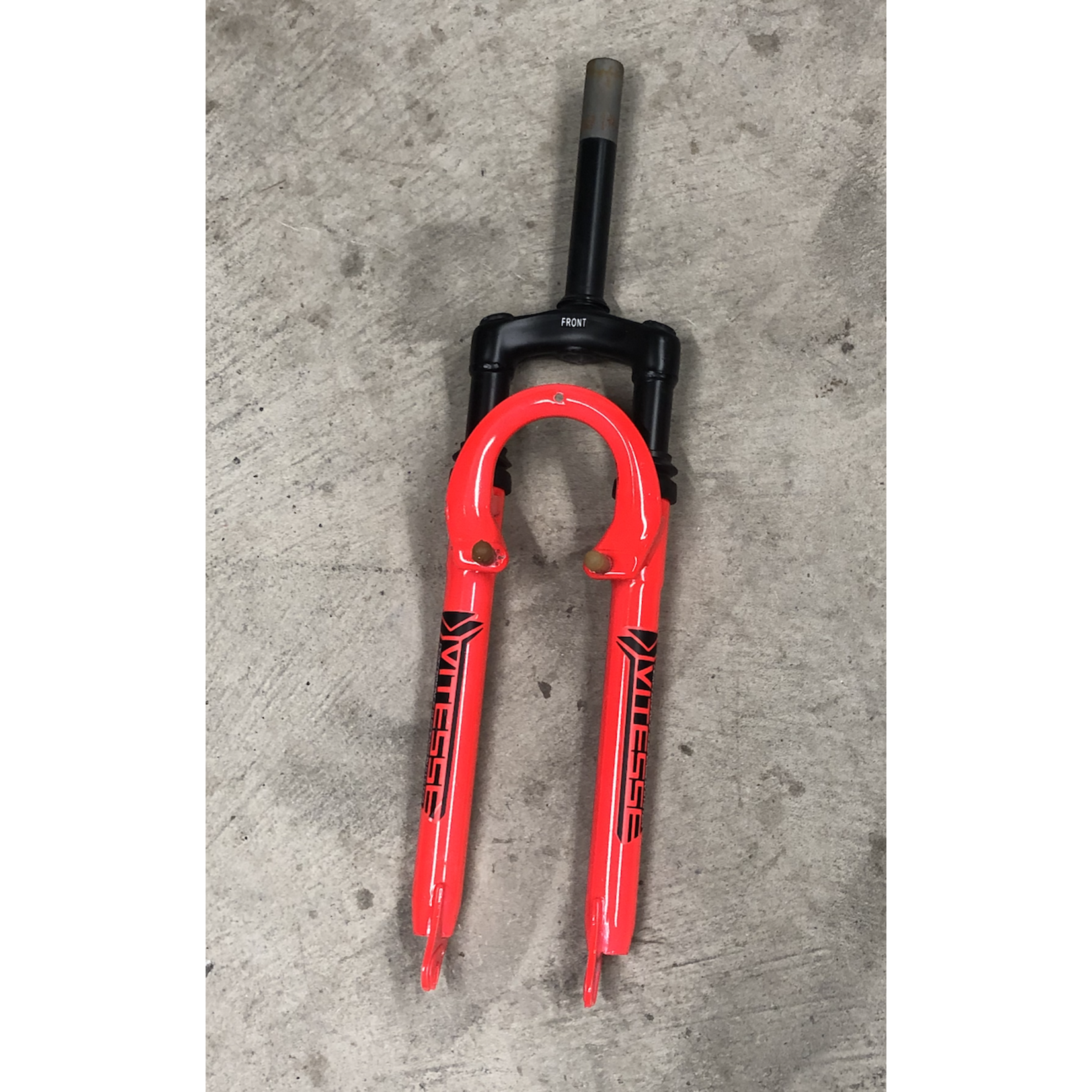 Vitesse 1” x 6” Threaded 27.5” Suspension Fork (Red & Black)