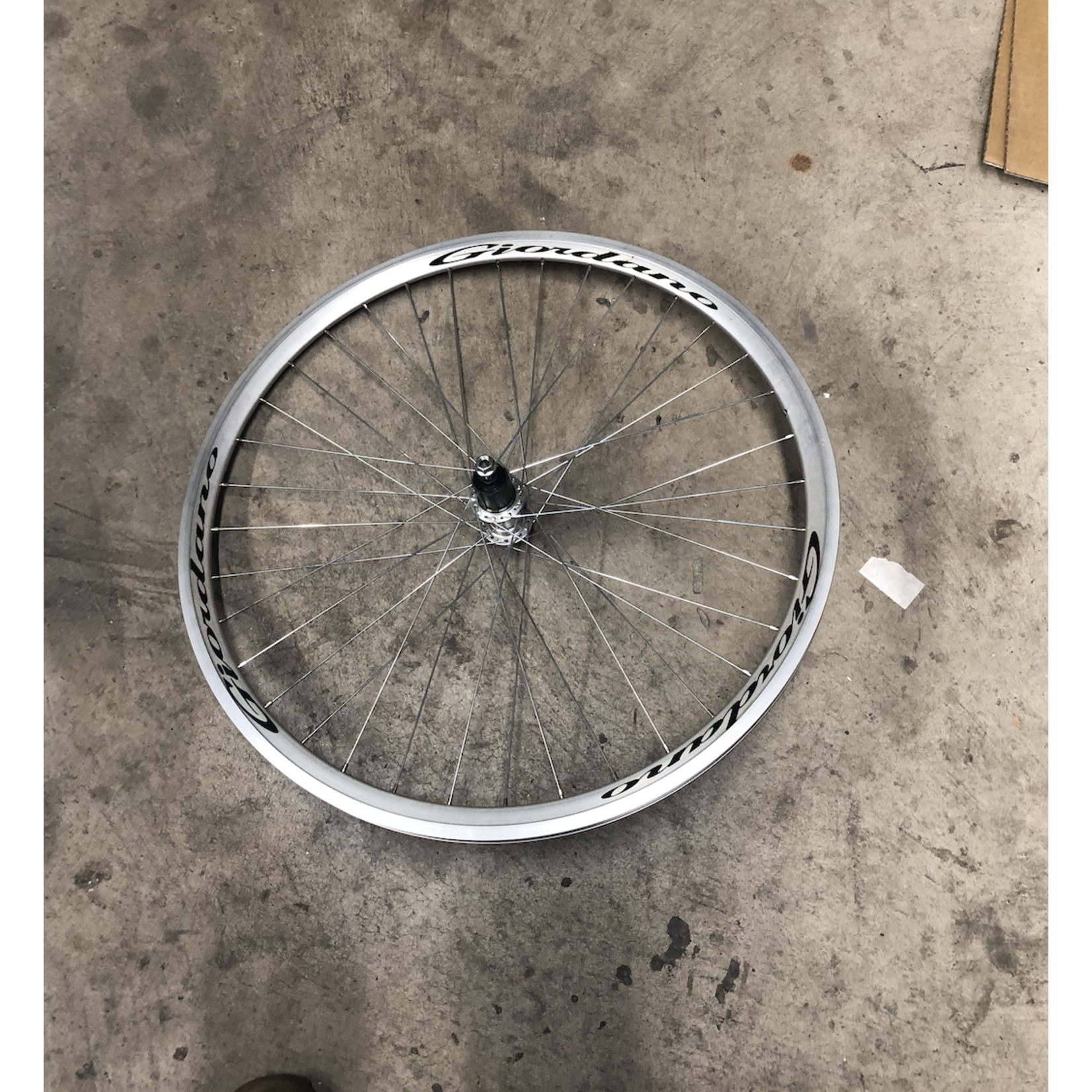 Giordano 700 Rear Bicycle Wheel / Aluminum / Cassette