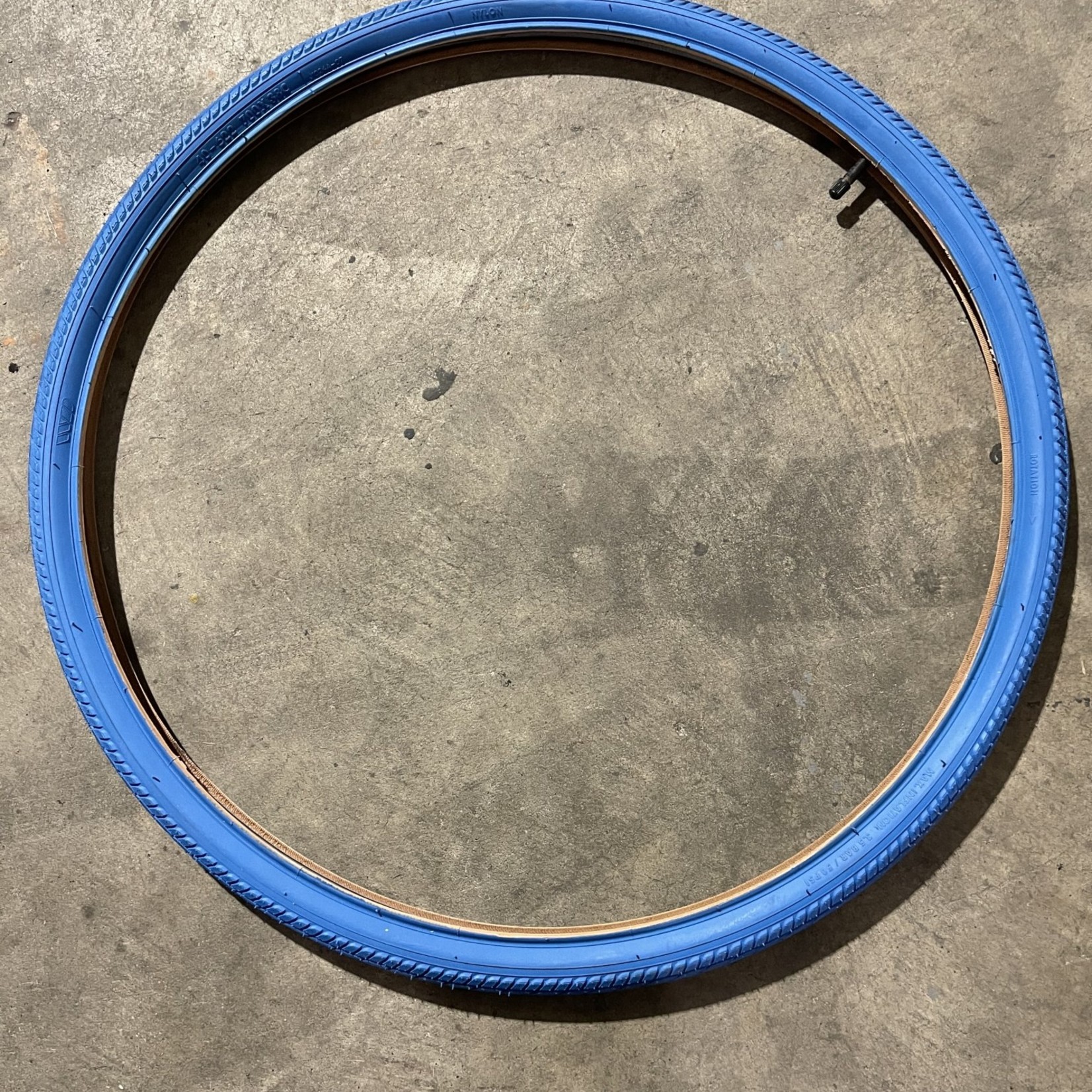 Bulk 700 X 38 Bicycle Tire & Tube (Blue)
