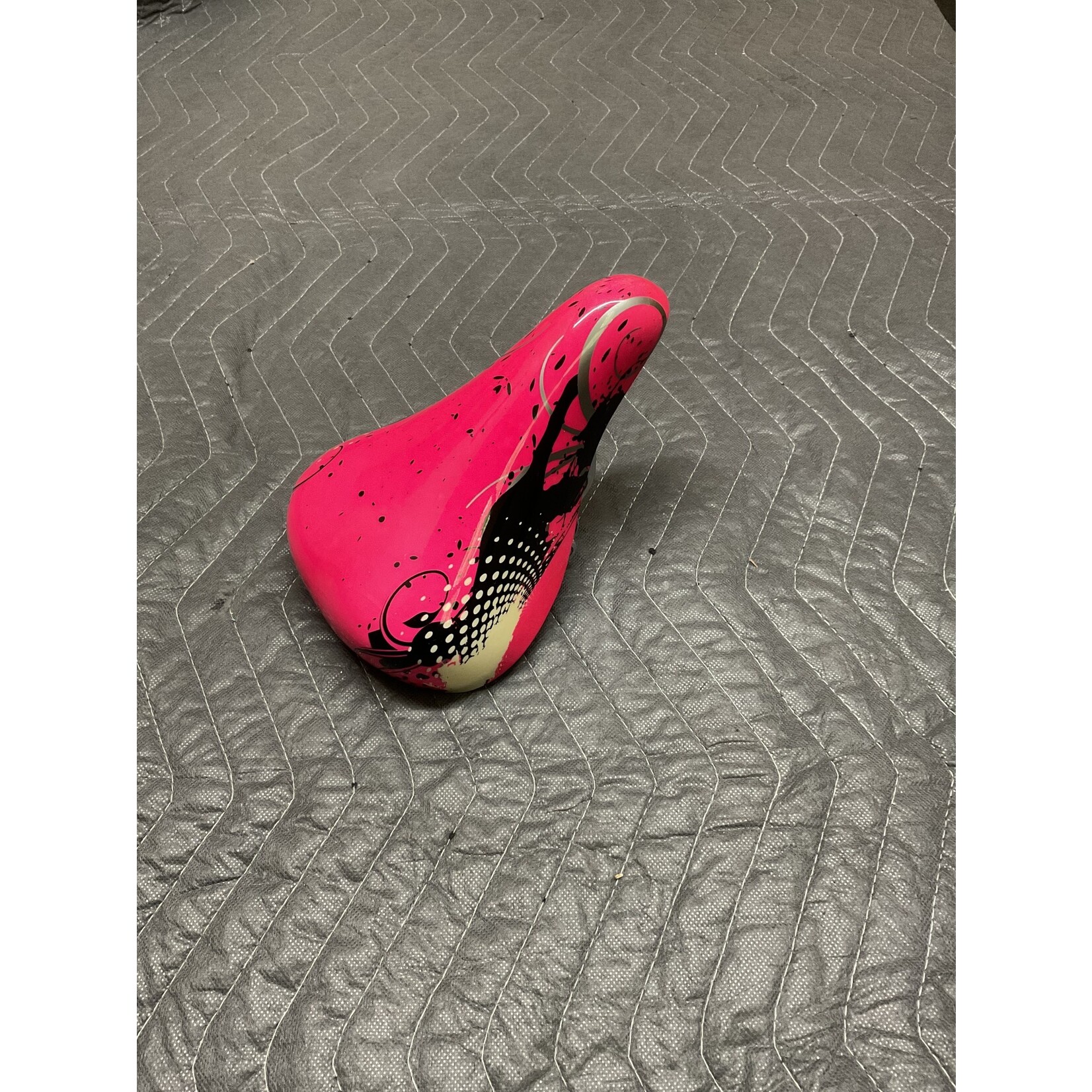 Children’s Bicycle Seat (Pink w/ Black Swirls)