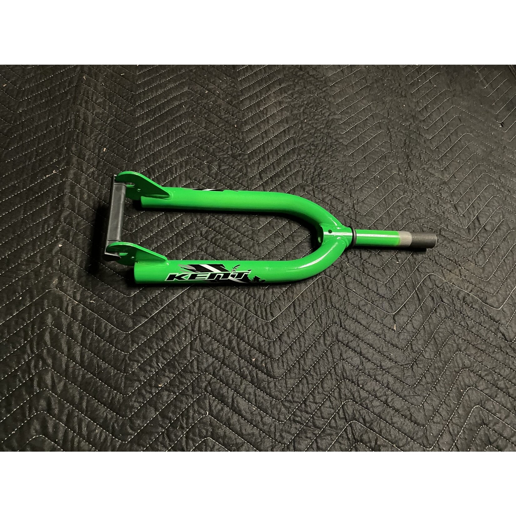 Kent 1” x 5 1/4" Threaded 20” Rigid Bicycle Fork (Green)