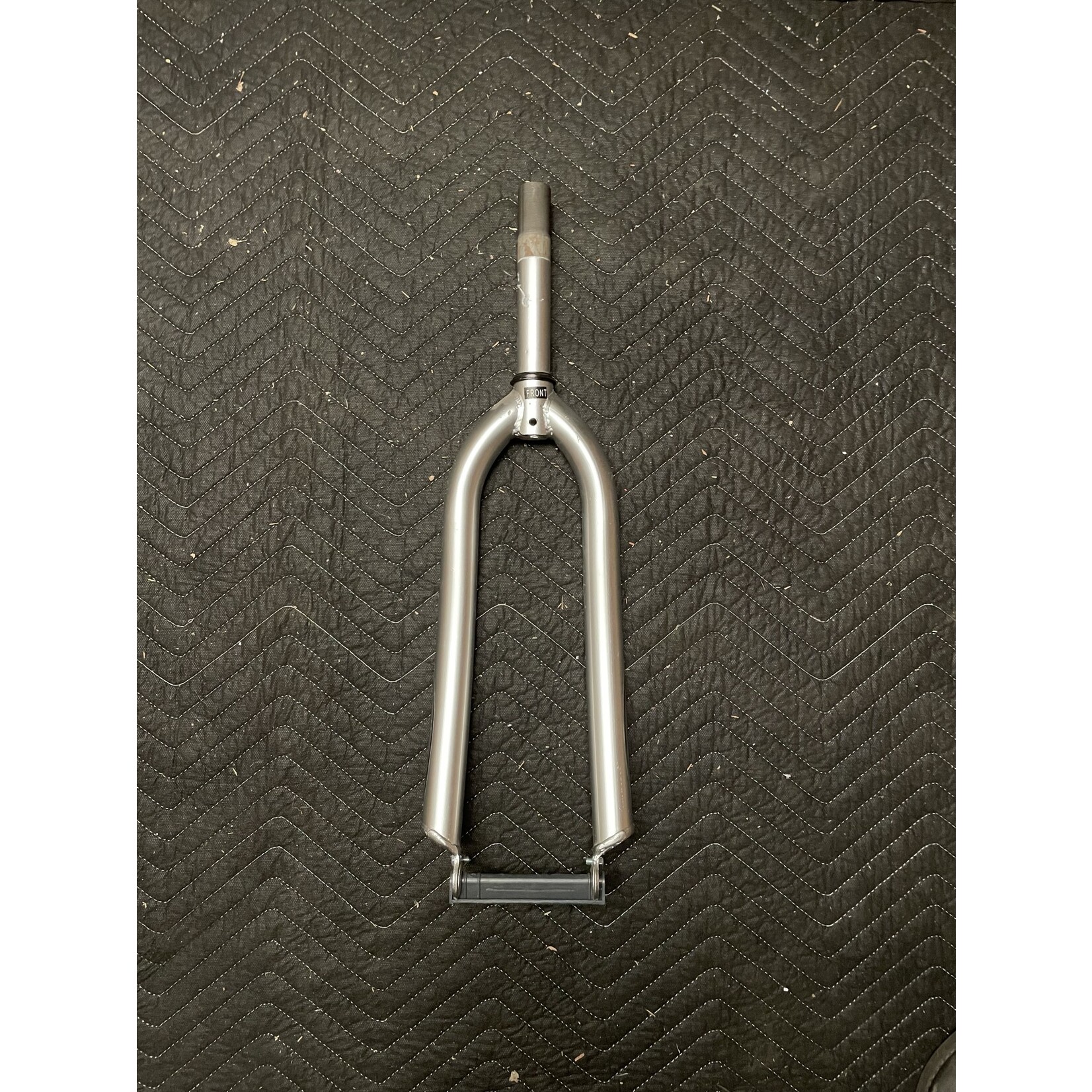 Kent 1 1/8” x 6 1/2” Threaded 26” Bicycle Fork (Silver)