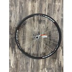 Vitesse 700c Front Bicycle Wheel/Aluminum/ Cassette/Black & Red