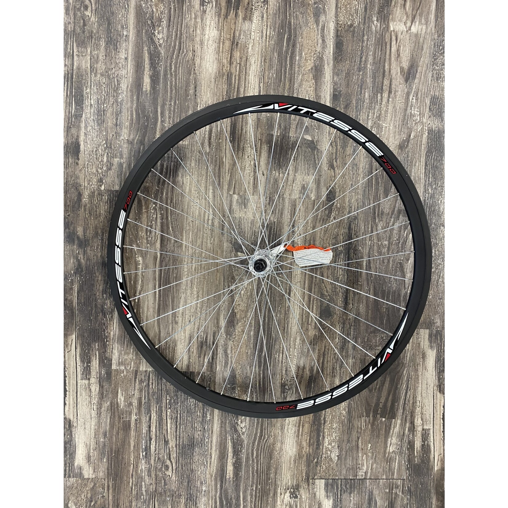 Vitesse 700c Front Bicycle Wheel/Aluminum/ Cassette/Black & Red