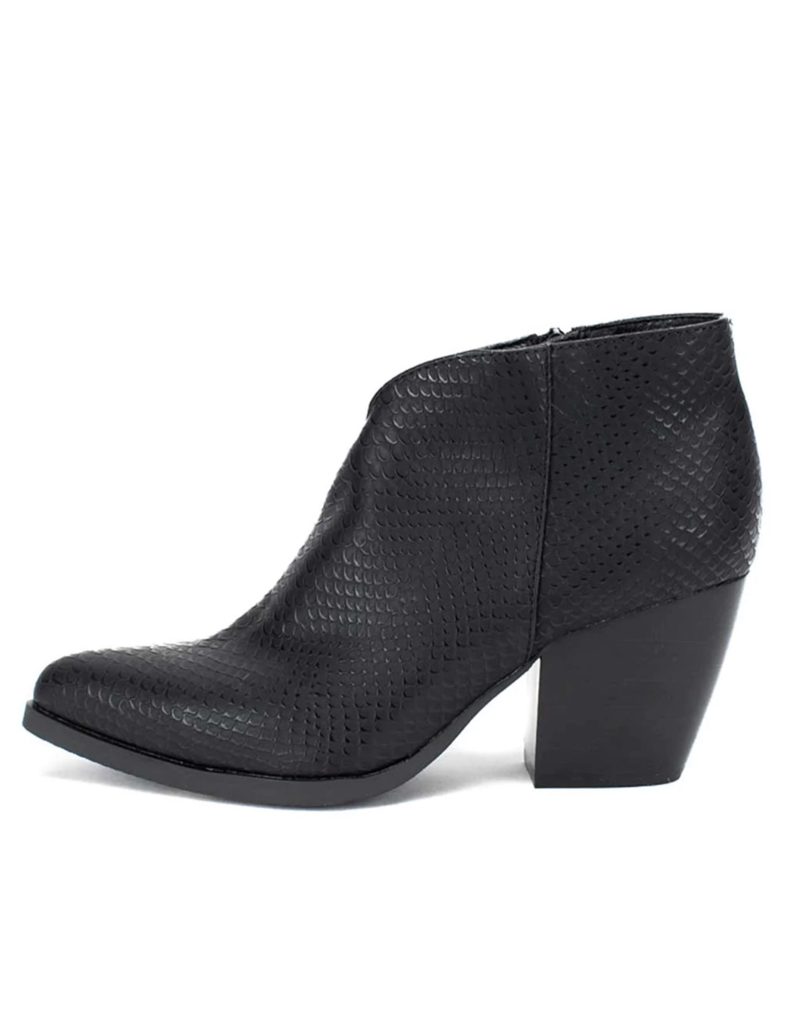 TEXTURED V FRONT BOOTIE