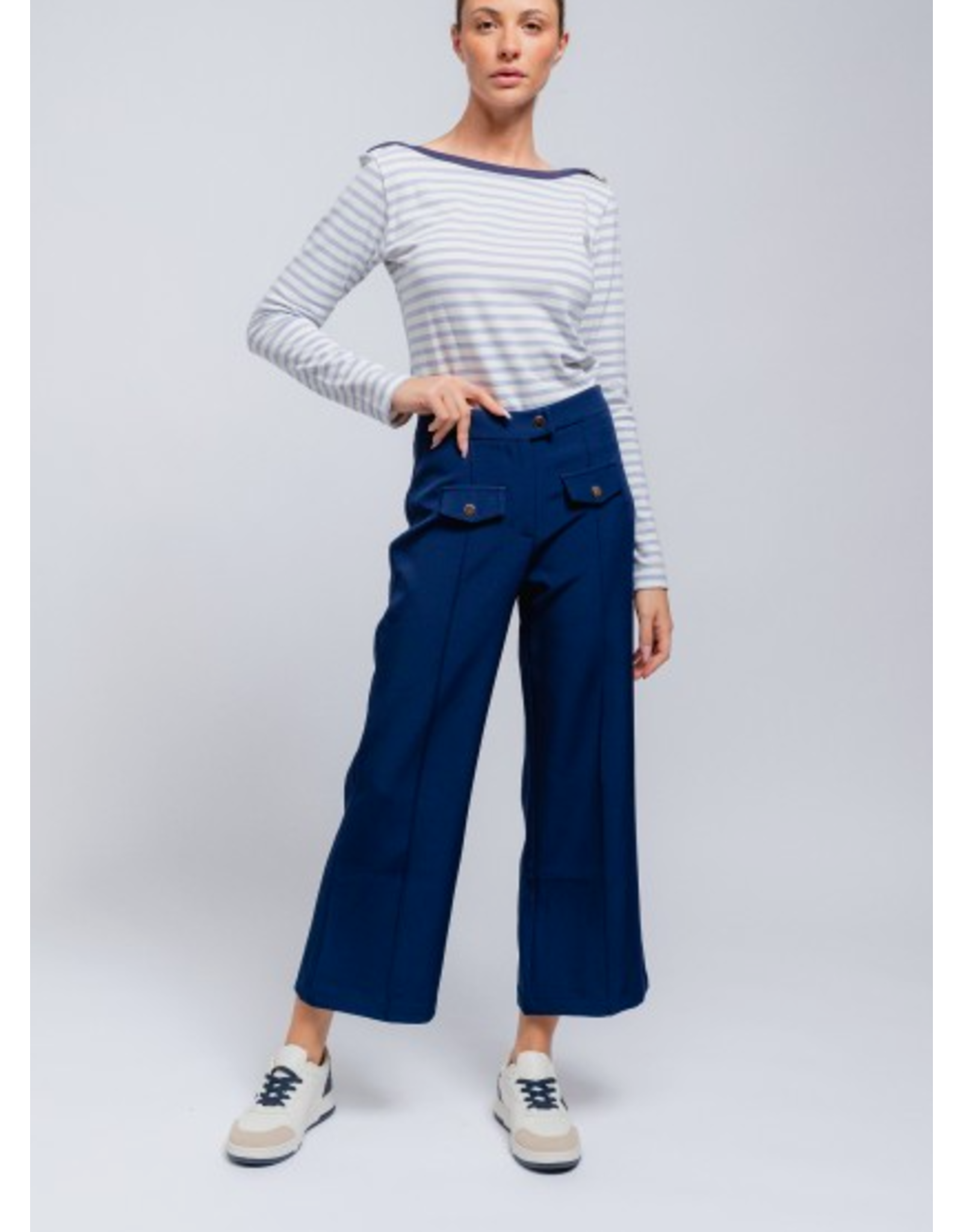 wide-leg-trouser-elle-gray