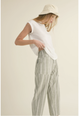 LIGHT WEIGHT T SHIRT W/ SLEEVE DETAIL
